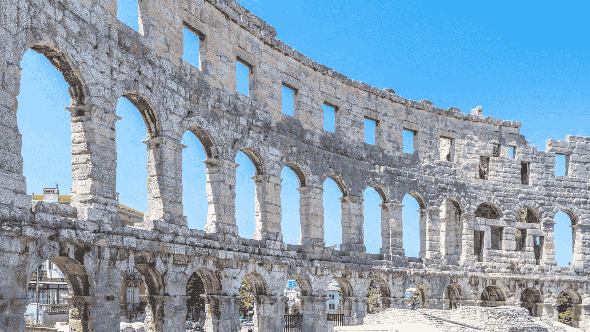 amphitheatre de pula