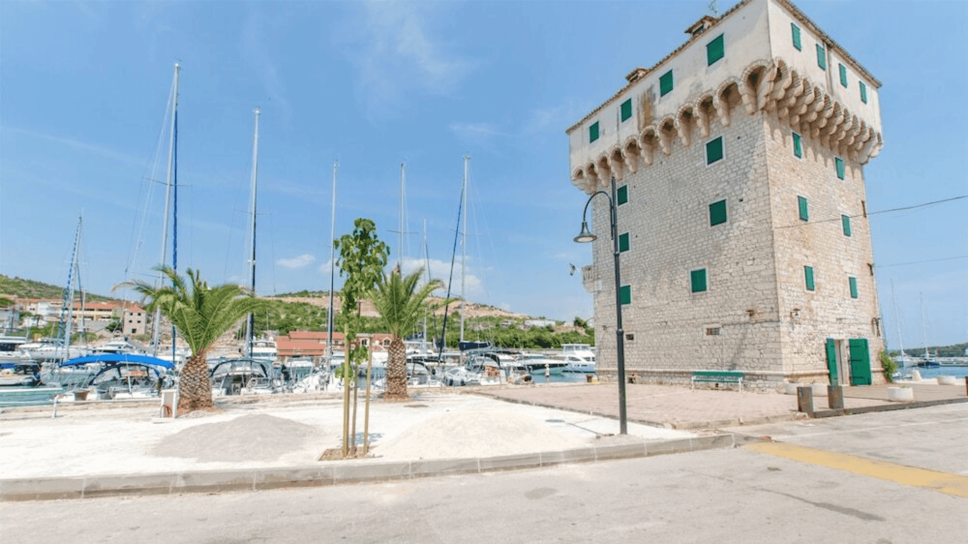 Marinska Kula in Marina