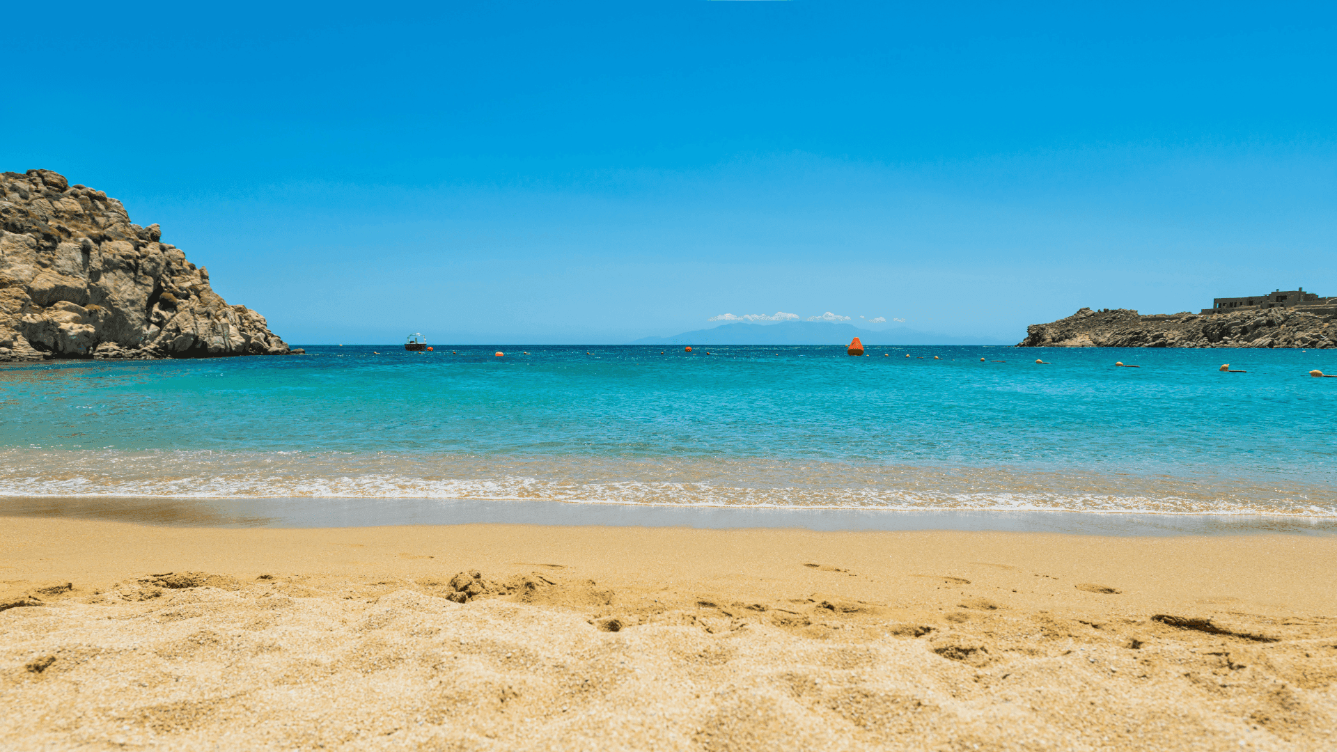 Super Paradise Beach in Mykonos
