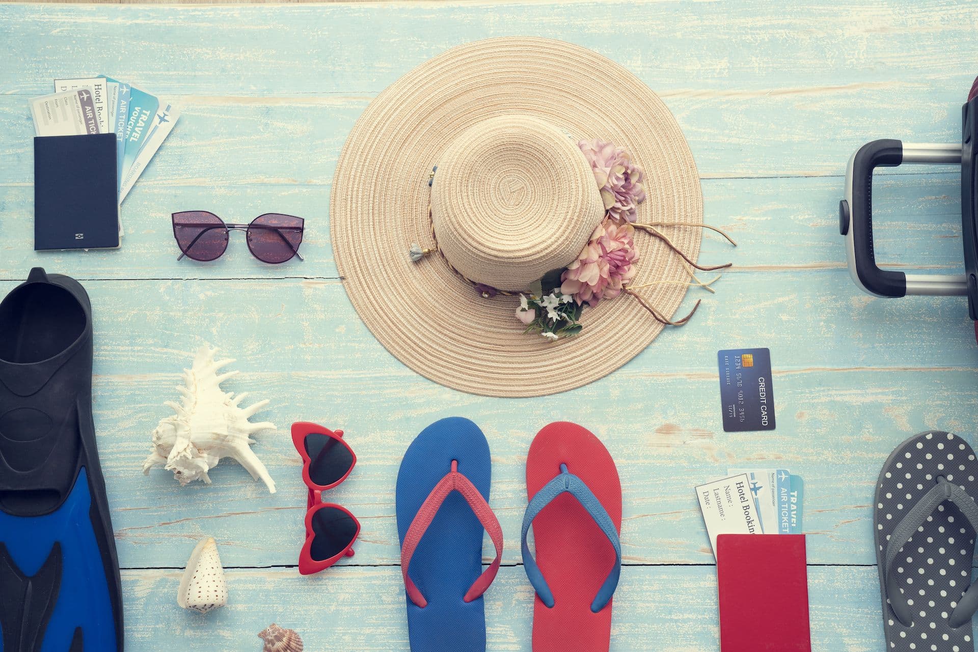 Essential items to pack on a sailing trip