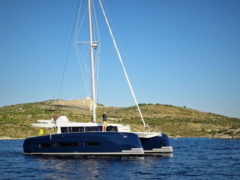 dufour 48 bareboat catamaran sails down full boat