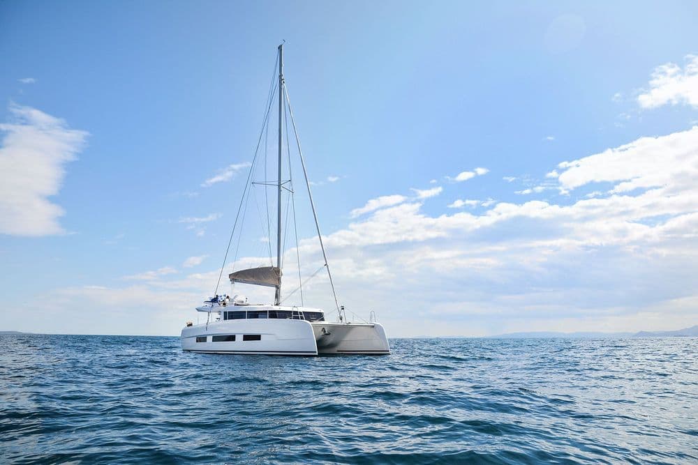 dufour 48 bee's knees exterior shot of boat