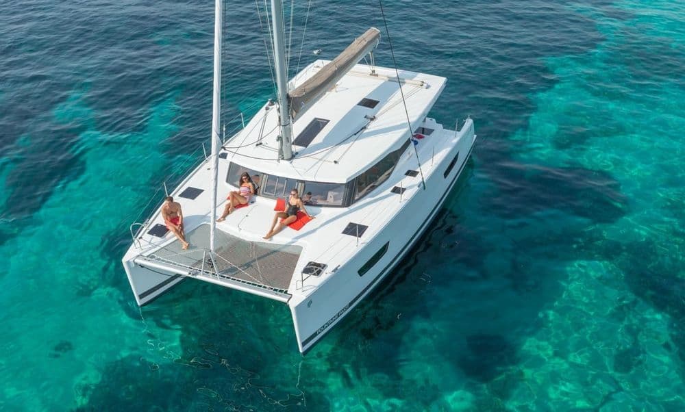 lucia 40 sea energy IV exterior catamaran