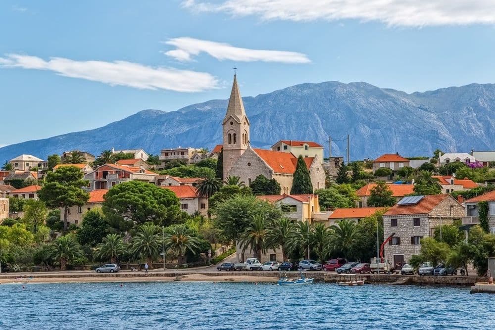 Hvar to Brac (14nm)