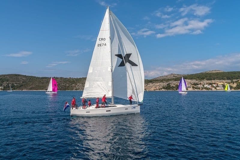 x-43 yacht nava