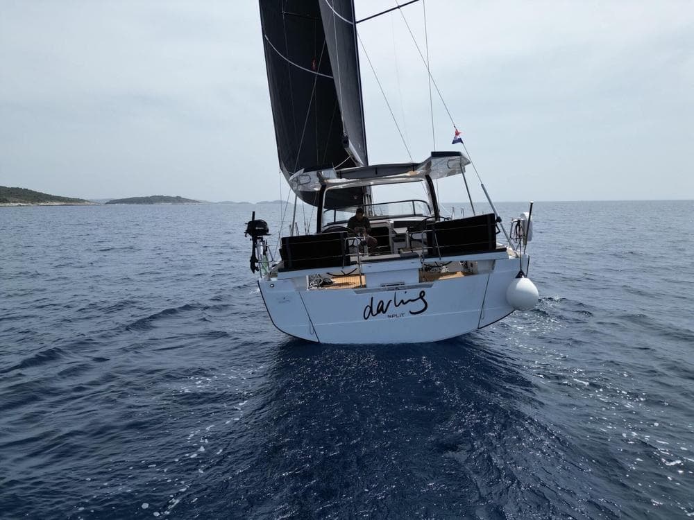 hanse 510 darling back of the boat bareboat